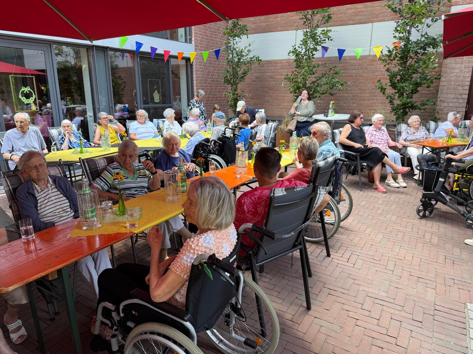 Sommerfest_26.jpg